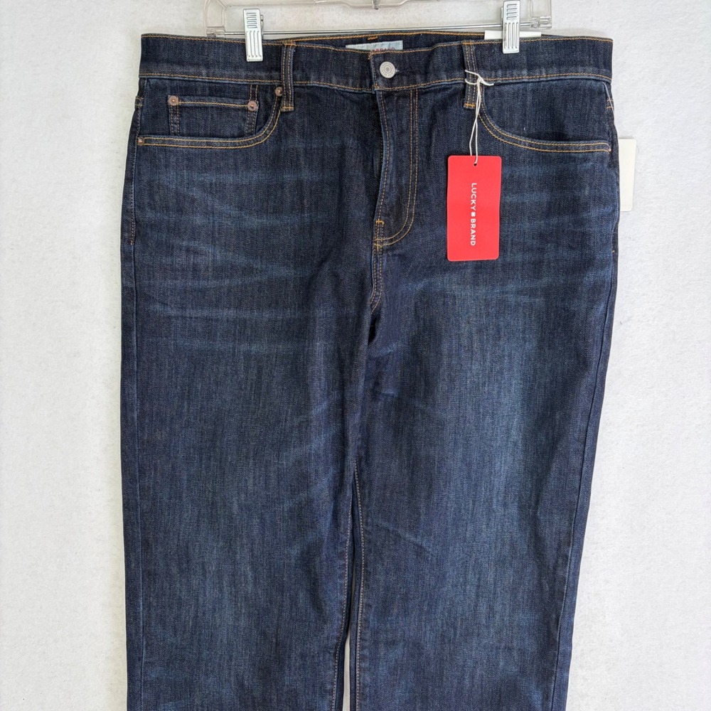 Lucky Brand 221 Straight Jeans Mens 36x32 Dark Wash NEW Advanced Stretch Denim - Picture 2 of 10